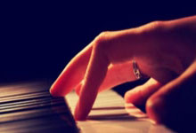 AG旗舰厅网:跟队记者:因孔塞桑返回葡萄牙,伊布将出席欧冠的新闻发布会.